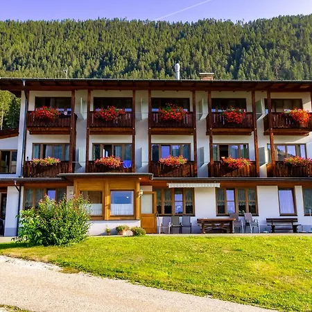 Untergasser Guest house